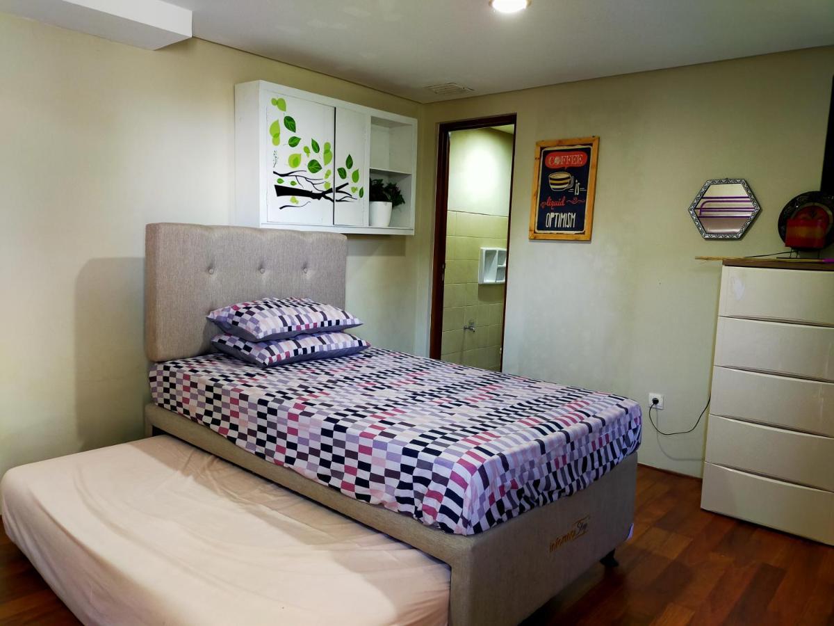 Vimala Hill Villa And Resort - 3 Bedrooms Bogor Bagian luar foto